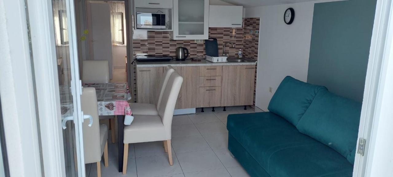 Apartmani Fran Вир Екстер'єр фото