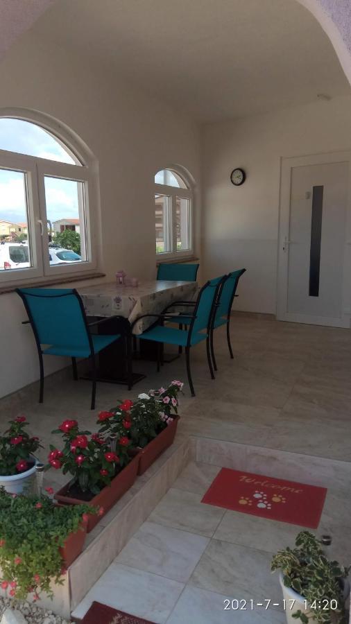 Apartmani Fran Вир Екстер'єр фото